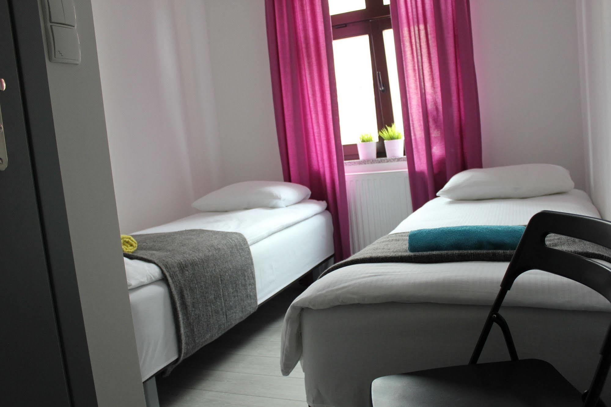 Soda Hostel & Apartments Poznan Luaran gambar